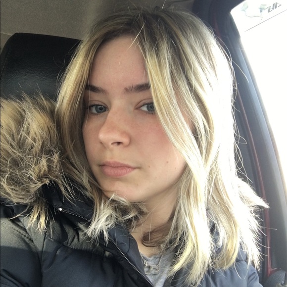 Meet your Posher, Nikki - Picture 1 of 1